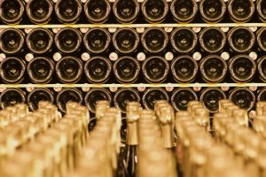 Italy is back to toasting like in 2019: 78 million caps of sparkling wine will be popped on holidays