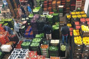 I mercati all’ingrosso di frutta e verdura ed il loro ruolo fondamentale nella filiera