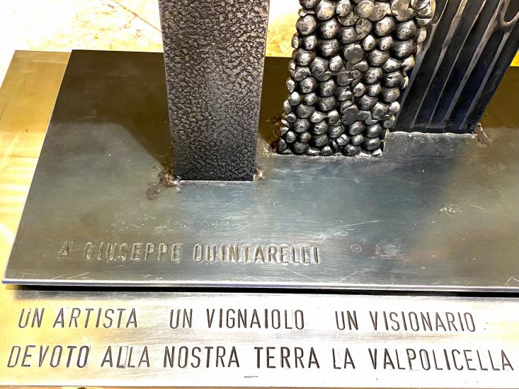 L’opera che celebra “Bepi” Quintarelli