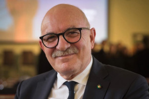 “Il mare gioca un ruolo fondamentale per la vita, per il cibo e per il vino, dobbiamo studiarlo”