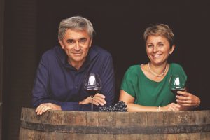 Luca Currado Vietti ed Elena Penna lasciano Vietti, storia del Barolo (dal 2016 del gruppo Krause)