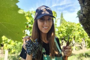 È una vignaiola della Côtes du Rhône la nuova Miss Agricoltura 2023 in Francia