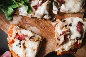 Pizza Day: 4 italiani su 10 la fanno a casa, per passione ma anche per scegliere gli ingredienti 