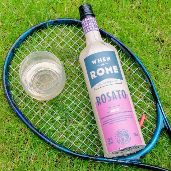 Il vino nella bottiglia di cartone by When in Rome