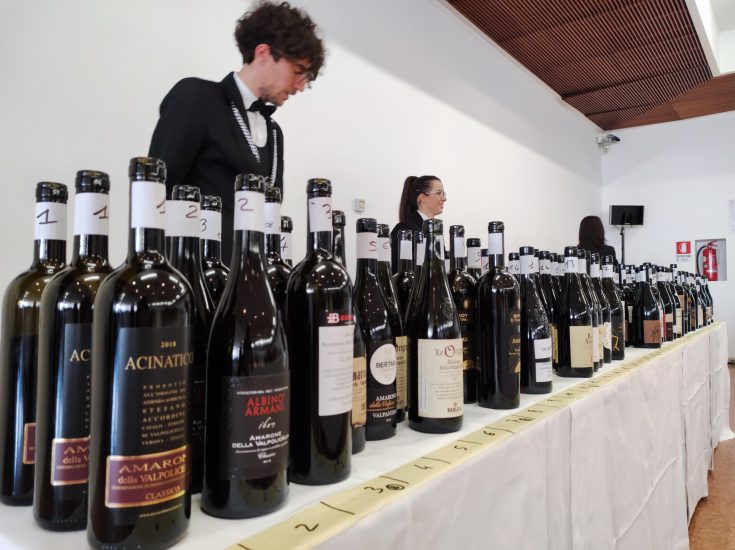 Amarone Opera Prima 2023 - bottiglie scoperte in assaggio