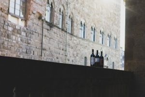 Il Sangiovese, il Chianti Rufina e una storia secolare nella meraviglia di Palazzo Gondi