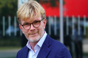 La Francia rilancia: “avanti con lo sradicamento dei vigneti entro il 2024”