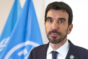 Il futuro tra cibo di qualità, insetti e cibi sintetici e chi lotta ancora contro la fame