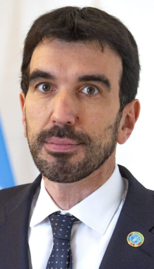 Il Ministro dell&rsquo;Agricoltura, Lollobrigida: &ldquo;Maurizio Martina miglior candidato europeo alla Fao&rdquo;