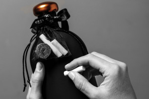 Il messaggio in bottiglia lo scrivi tu, come su una lavagna: il “Lambrusco To You” by Ceci 1938