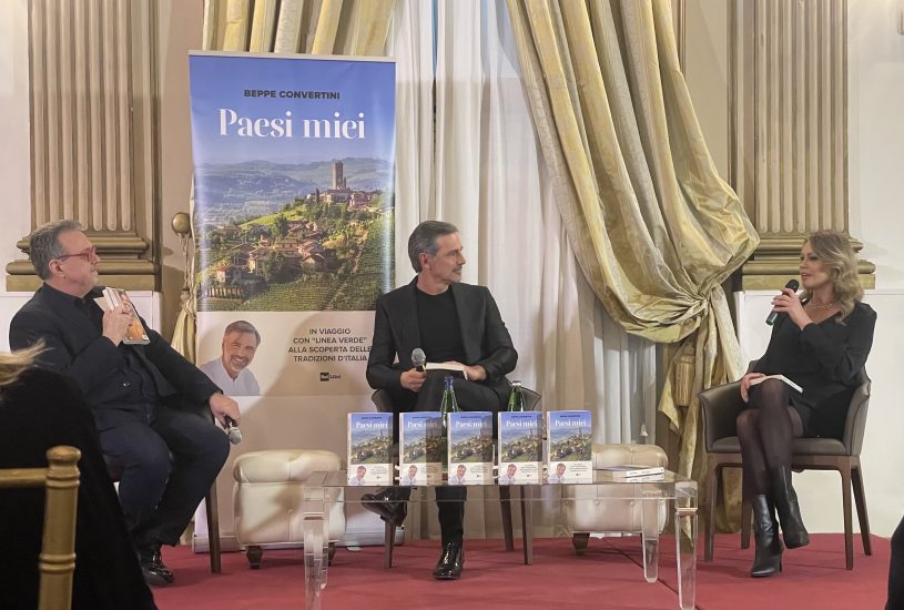 La presentazione a Roma del libro di Beppe Convertini 