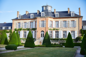 La famiglia Pinault starebbe per &ldquo;cedere&rdquo; lo Champagne Henriot: lo aveva acquisito a settembre 2022