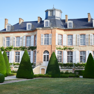 La famiglia Pinault starebbe per “cedere” lo Champagne Henriot: lo aveva acquisito a settembre 2022