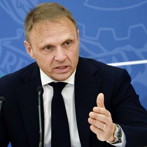 Cibo sintetico, il Governo ne blocca produzione e vendita in Italia. Esulta la Coldiretti, a Cibus