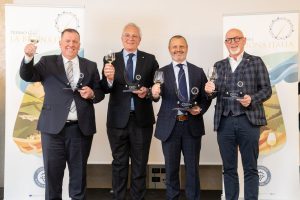 Premio Gavi “La Buona Italia 2023” a Ruffino per la comunicazione del vino “sostenibile” Premio Gavi “La Buona Italia 2023” a Ruffino per la comunicazione del vino “sostenibile”