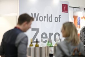 I vini no e low alcol dividono consumatori e produttori. Ma cresce il loro spazio sul mercato I vini no e low alcol dividono consumatori e produttori. Ma cresce il loro spazio sul mercato