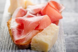 Dai 50 anni delle Doc del Lambrusco a Modena a “Cibus” a Parma, la Food Valley “cuore” degli eventi Dai 50 anni delle Doc del Lambrusco a Modena a “Cibus” a Parma, la Food Valley “cuore” degli eventi