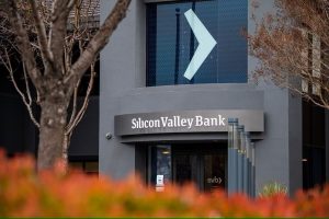 Il fallimento della Silicon Valley Bank getta nello sconforto i produttori di vino della California