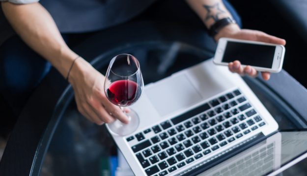 L’Antitrust multa Tannico per 150.000 euro: nel mirino promozioni “ingannevoli”, poi rimosse