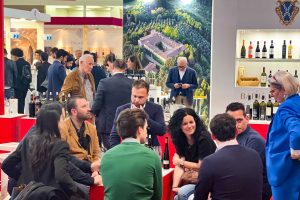 Il Chianti (ri)apre le porte dei mercati asiatici. Ma la burocrazia frena gli investimenti aziendali