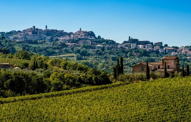 CINEMA, FILM, JET-SETTING, RAPPORTO SUL TURISMO ENOGASTRONOMICO ITALIANO, ROBERTA GARIBALDI, SERIE TV, TURISMO ENOGASTRONOMICO, Non Solo Vino