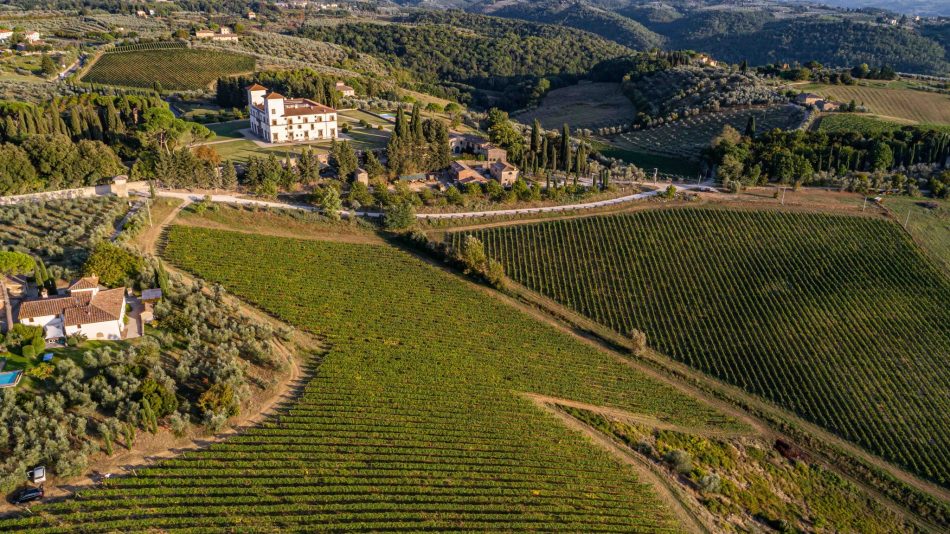 Villa Le Corti di Principe Corsini, tra le vigne del Chianti Classico