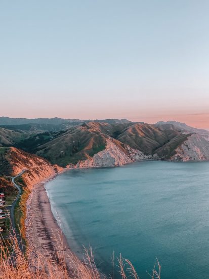 Hawke’s Bay: oceano, vigneti e Art Decò (ph: hawkesbaynz.com)