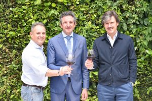 Il mercato e la sostenibilità: i binari del futuro, secondo il Consorzio Vini Valpolicella Il mercato e la sostenibilità: i binari del futuro, secondo il Consorzio Vini Valpolicella