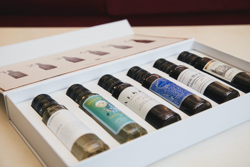 Con Coravin è possibile campionare il vino in modo smart  