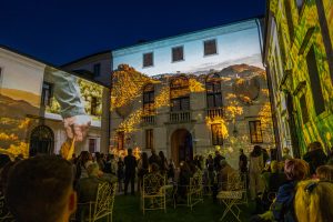 “La comunicazione è la quintessenza della eroticità. E vale anche per il vino”