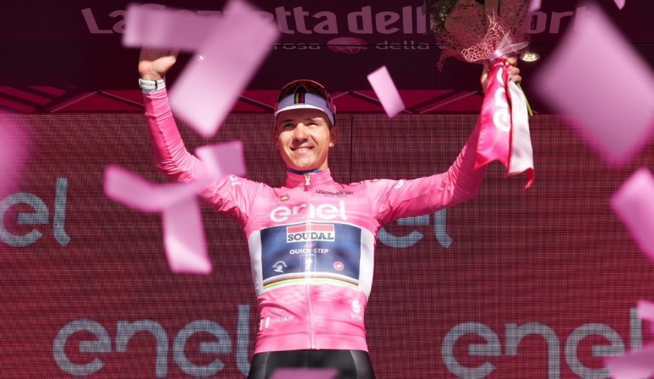 Evenepoel in Maglia Rosa