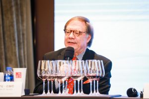 Il vino italiano vuole tornare a crescere in Cina, attraverso le sue più grandi griffe Il vino italiano vuole tornare a crescere in Cina, attraverso le sue più grandi griffe