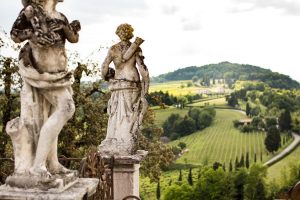 “Porto Cervo Wine & Food Festival”, “Prima dell’Alta Langa” e “Sicilia en Primeur”: ecco gli eventi