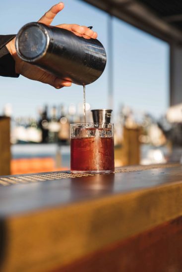 A Cervia c’è l’“Alto Cocktail Festival” all’Alto Rooftop