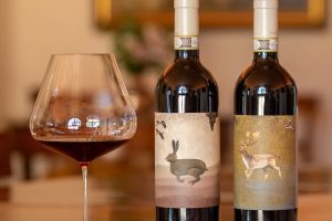 Vino ed Nft, aggiudicate ad oltre 1.200 euro ognuna le “n. 1” dei single vineyards di Villa Le Prata