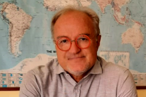 Vino italiano e mercato, tra giacenze alte e vendemmia in arrivo: la lettura di Carlo Miravalle