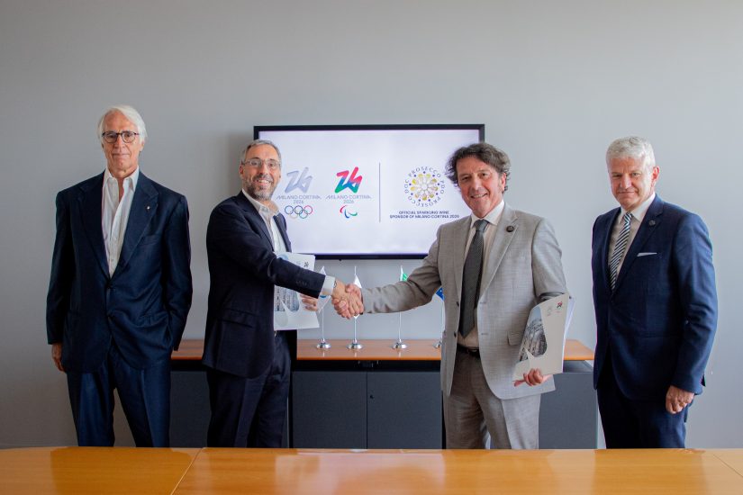 Il Prosecco Doc bollicina dei Giochi Olimpici e Paralimpici di Milano Cortina 2026: la firma dei vertici del Consorzio del Prosecco Doc e di Milano Cortina 2026