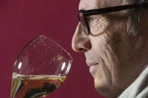 “La minaccia del vino dealcolato, in Ue, è più grave di quella dell’etichettatura irlandese”