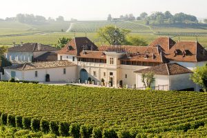 Le due facce di Bordeaux: dietro le luci dei grandi Ch&acirc;teaux, il buio di un territorio in difficolt&agrave;