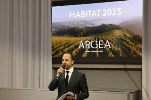 Arriva la prima bottiglia di vino al mondo con “Bio Meg”, il Pet di seconda generazione