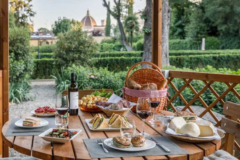 Il Four Seasons Firenze alla posizione n. 9