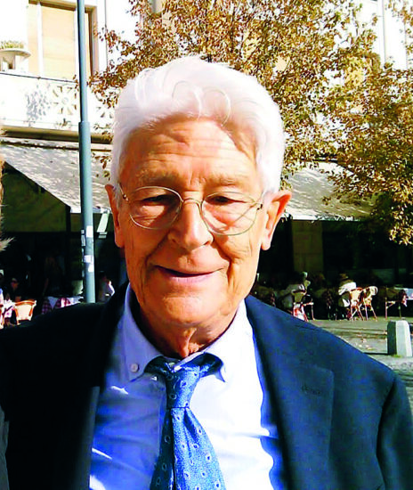 Il lessicografo Mario Cannella