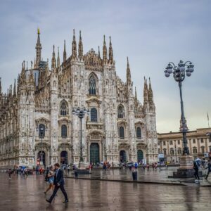 La città con la più alta densità di ristoranti in Italia? È Milano, che vince anche su Instagram