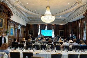 The UK market: center of the wine world and Italy’s wine industry, which is focusing... on itself The UK market: center of the wine world and Italy’s wine industry, which is focusing... on itself