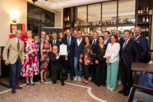 A James Suckling il “premio internazionale” di Istituto del Vino Italiano di Qualità Grandi Marchi