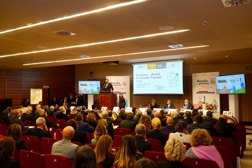 “Barolo en primeur 2023” sbanca: 811.000 euro raccolti in asta (ph: Anastasia Florea)