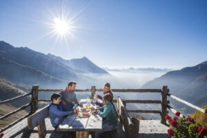 Agosto 2024: meno turisti dal Belpaese rispetto all’anno scorso, ma il quadro generale è positivo