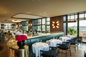 Continua a crescere il fine dining in Italia: sul podio Langosteria, Da Giacomo e Bottura