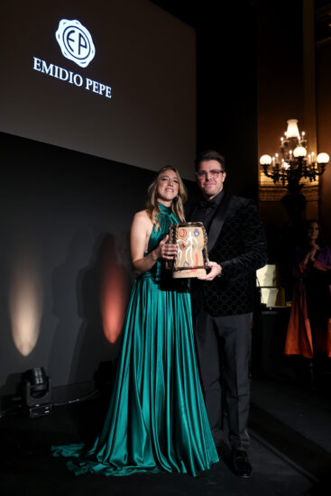 Chiara De Iulis Pepe (Emidio Pepe) riceve il “Sustainability Award“ ai Golden Vines Awards 2023 (Photo by Marc Piasecki/Getty Images for Liquid Icons)