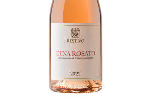Restivo, Doc Etna Rosato 2022